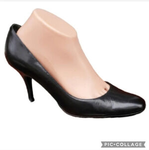 Carlos‎ Falchi black  pumps 8.5